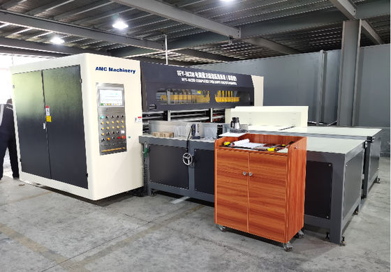 15kw PLC έλεγχο χαρτιού Honeycomb Μηχανή επιφάνειας κοπής και διασταυρούμενη μηχανή